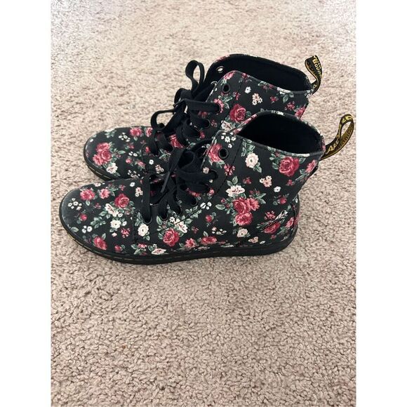 Dr Martens hackney floral canvas boots size 7 - Picture 1 of 5